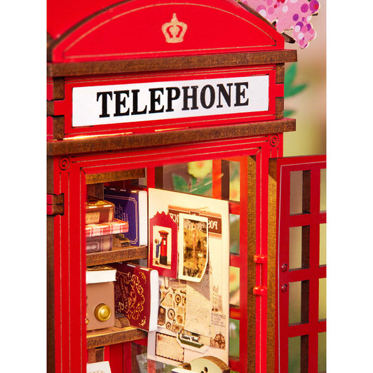 Robotime Blossom Book Booth Model - Wood