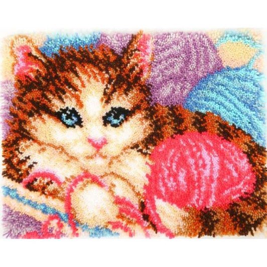 Craft Buddy Playful Cat Latch Hook Kit