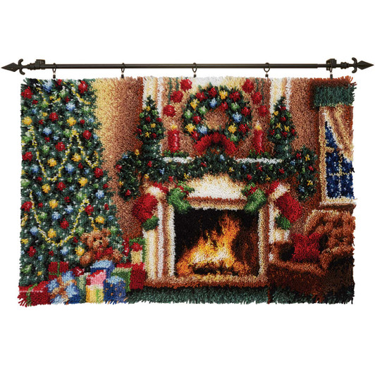 Herrschners Christmas Eve Kit & Hanger Latch Hook Kit