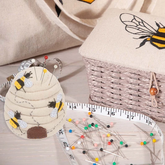 Groves Pin Cushion Bee: Beehive Accessory