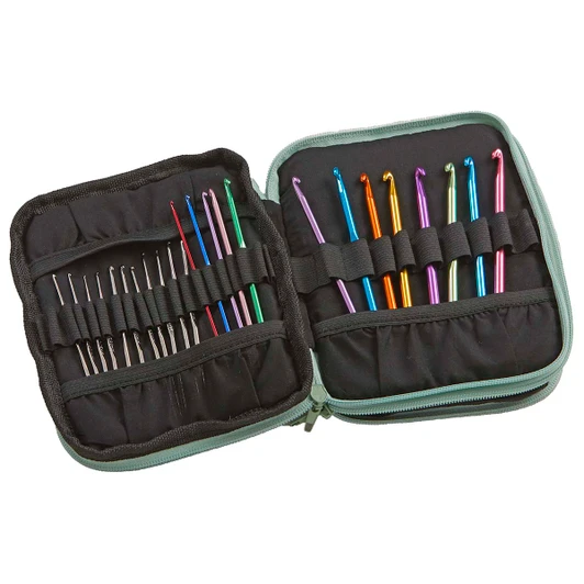 Herrschners Quilted Crochet Hook Organizer - Petite Paisley Mint