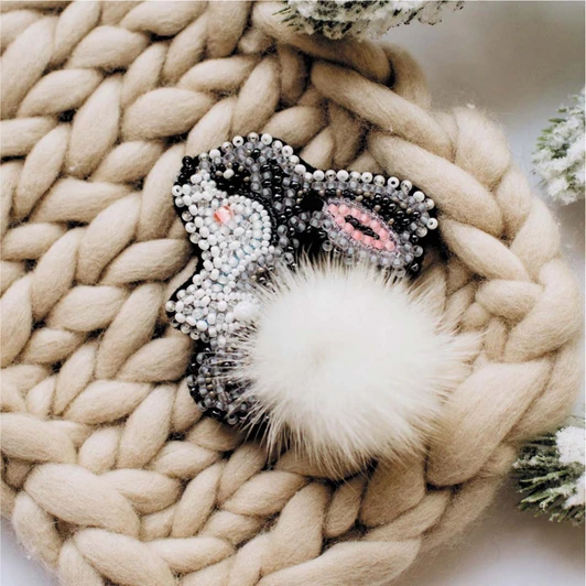 Abris Art Bunny Brooch Beaded Embroidery Kit