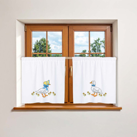 Herrschners Country Goose Curtains Thread Kit