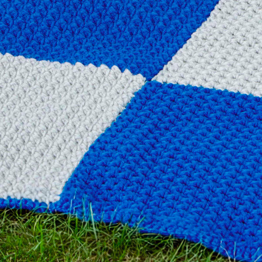 Herrschners Bleacher Buddy Blanket Paid Download