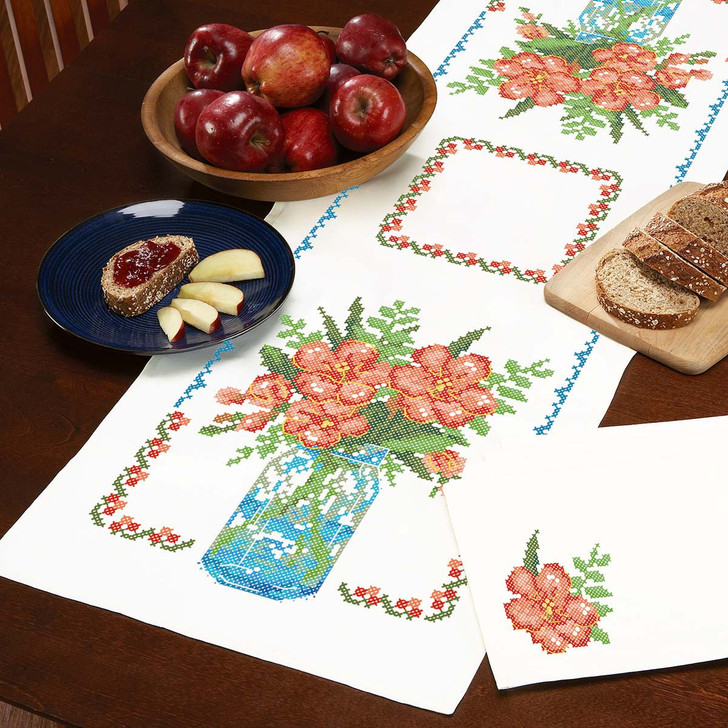 Freesia Mason Jar Table Runner and Napkins Thread Kit