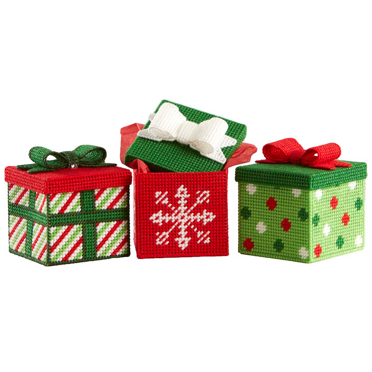 Herrschners Holiday Charm Gift Boxes Plastic Canvas Kit