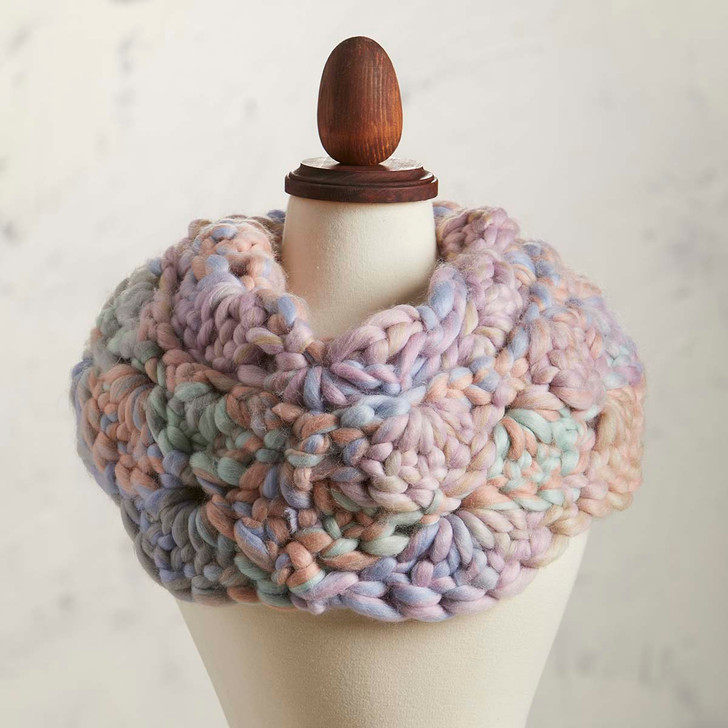 Grandeur Crochet Cowl Yarn Pack Grandeur Crochet Cowl Yarn Pack