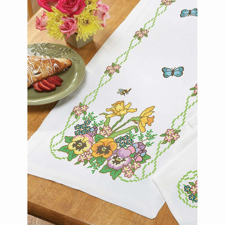 Bee Our Guest Table Runner Thread Kit