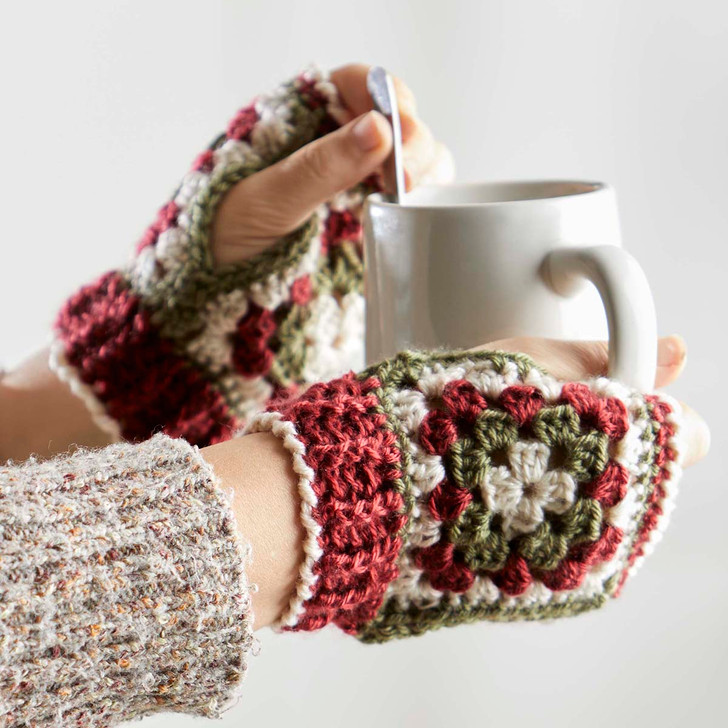 Merry Little Granny Mitts Free Download