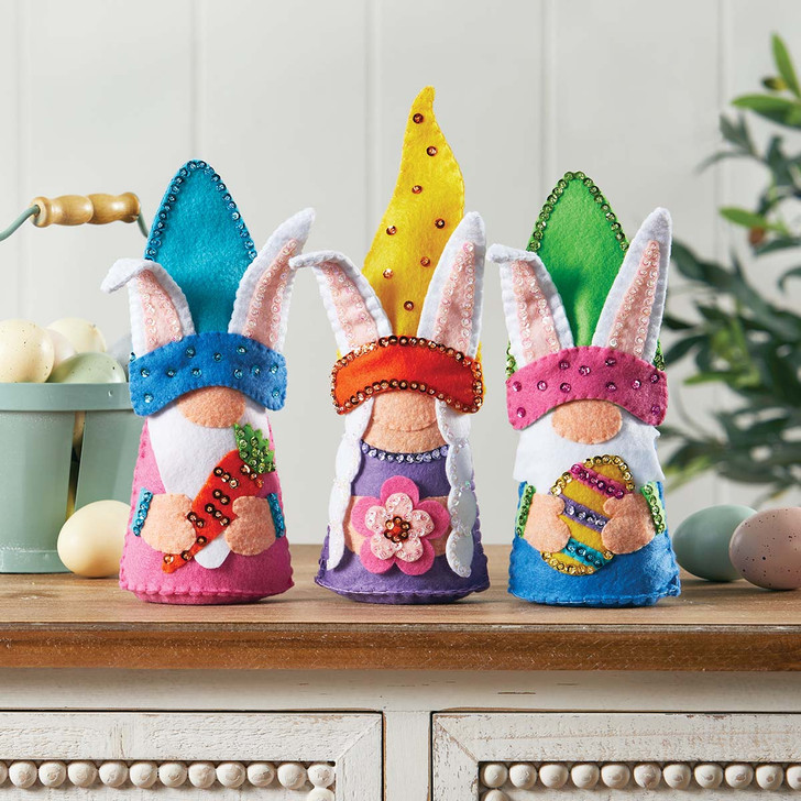 Felt Street Bunny Gnomes Shelf Sitters Felt & Sequin Kit