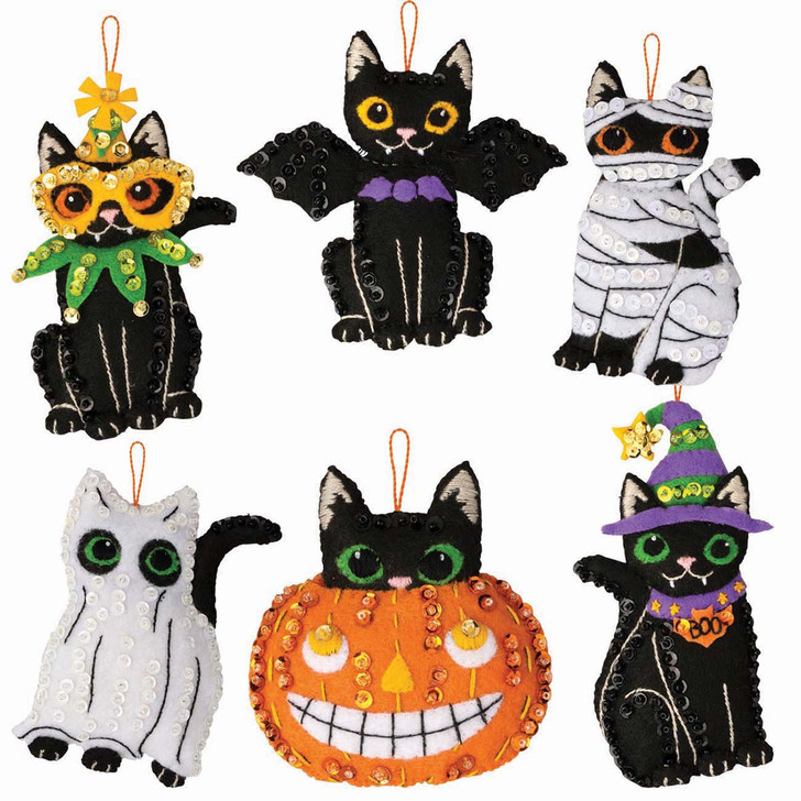 Bucilla Halloween Cats Felt & Sequin Kit