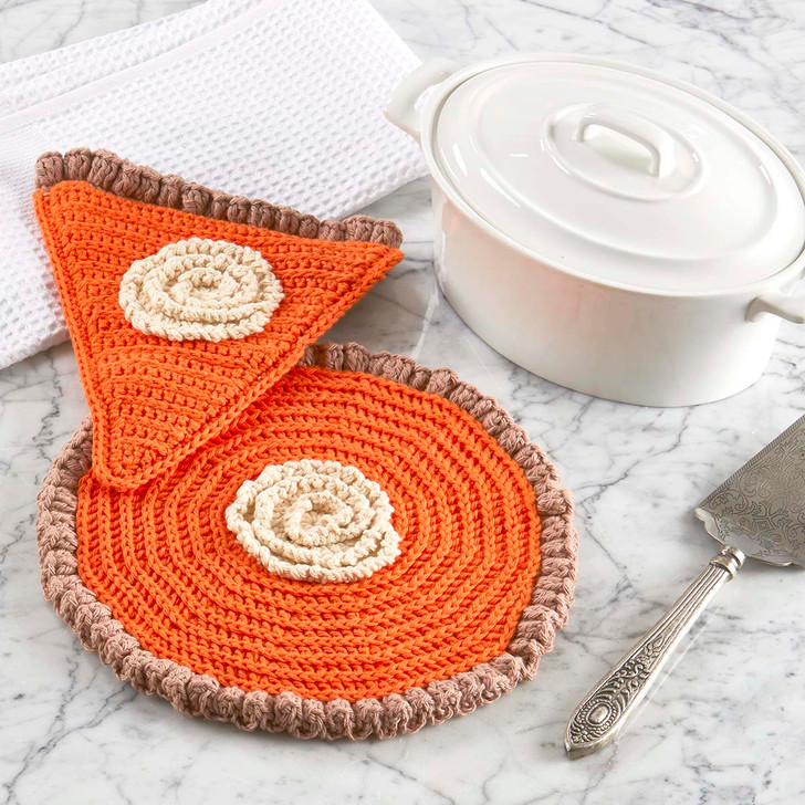 Village Yarn Pumpkin Pie Trivet & Pot Holder Pattern Free Download