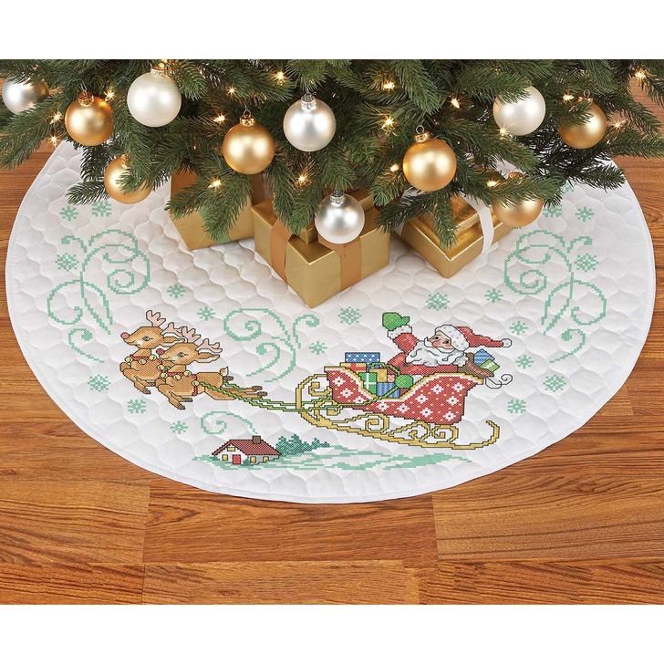 Herrschners Here Comes Santa Tree Skirt Only Thread Kit Stamped Cross-Stitch
