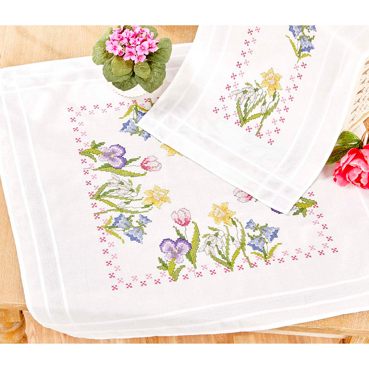 Craftways Tulip & Daffodil Table Topper & Runner Stamped Embroidery