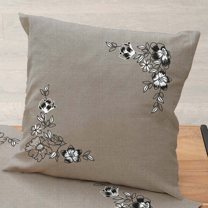 Duftin Black & White Flowers Pillow Cover Stamped Embroidery Kit