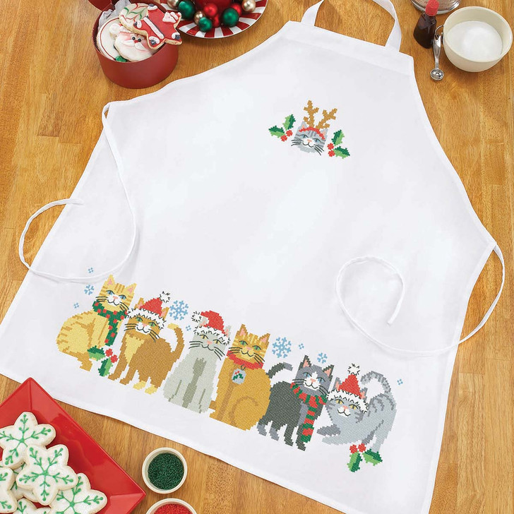 Herrschners Santa Claws Apron Thread Kit