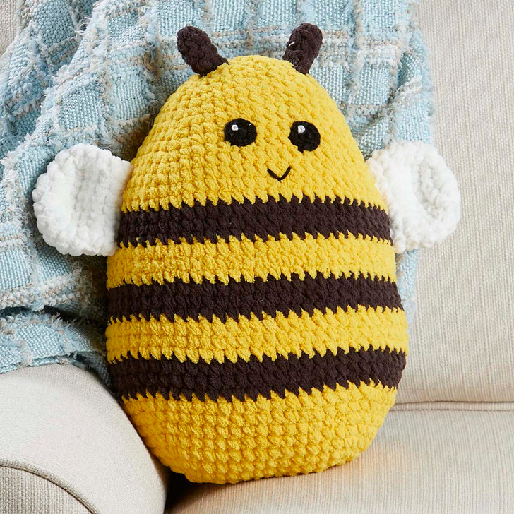 Herrschners Bumble Buzzy Snuggly Sidekick Crochet Yarn Kit