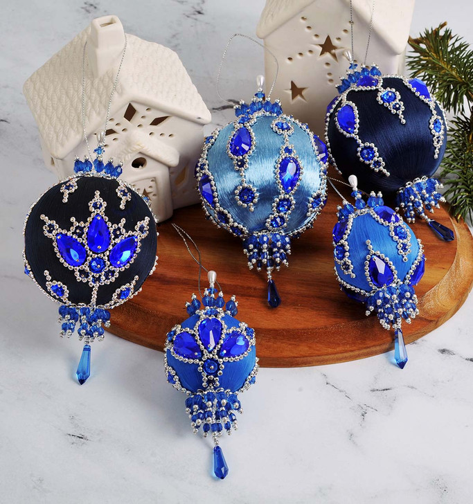 Herrschners Sapphire Glimmer Ornament Kit