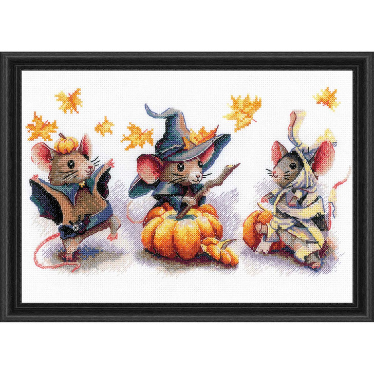 RIOLIS Spooky Mouse Trio Kit and Frame Counted Cross-Stitch Kit