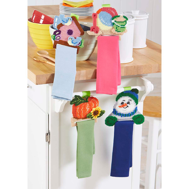 Herrschners Four Seasons Towel Toppers Plastic Canvas Free Download