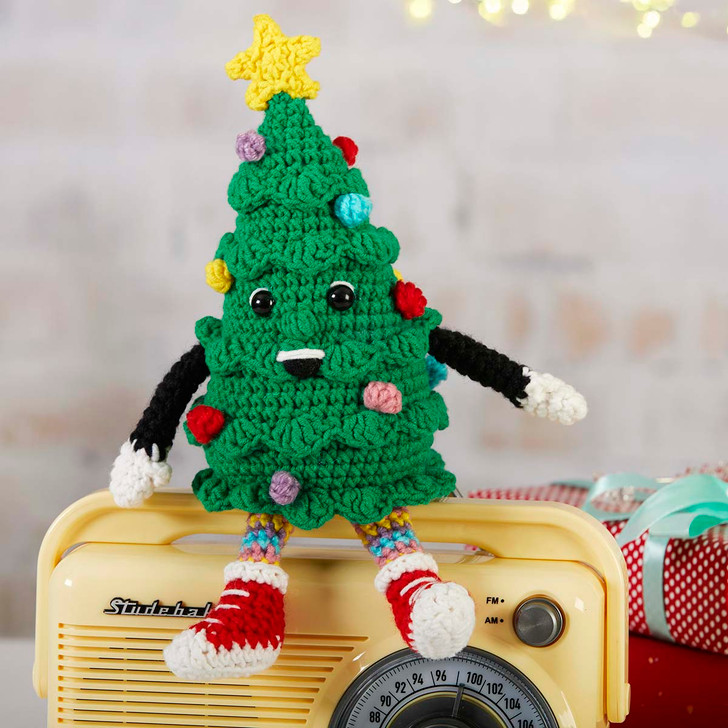 Herrschners Rockin' Christmas Tree Crochet Kit