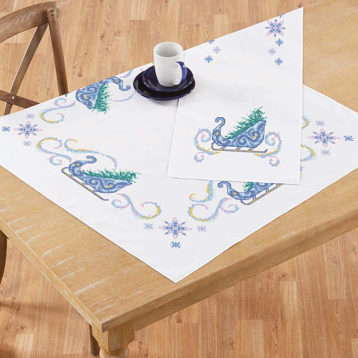 Winter Sleigh Ride Topper & Runner Thread Kit