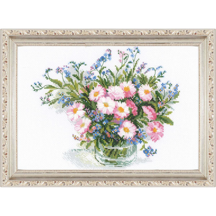 RIOLIS Gentle Daisies Counted Cross-Stitch Kit