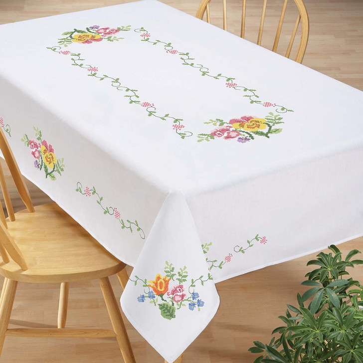 Herrschners Victorian Rose 60" Round Thread Kit