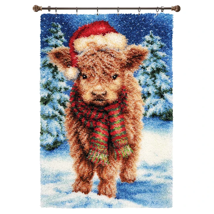 Herrschners Christmas Highland Calf Kit & Hanger Latch Hook Kit