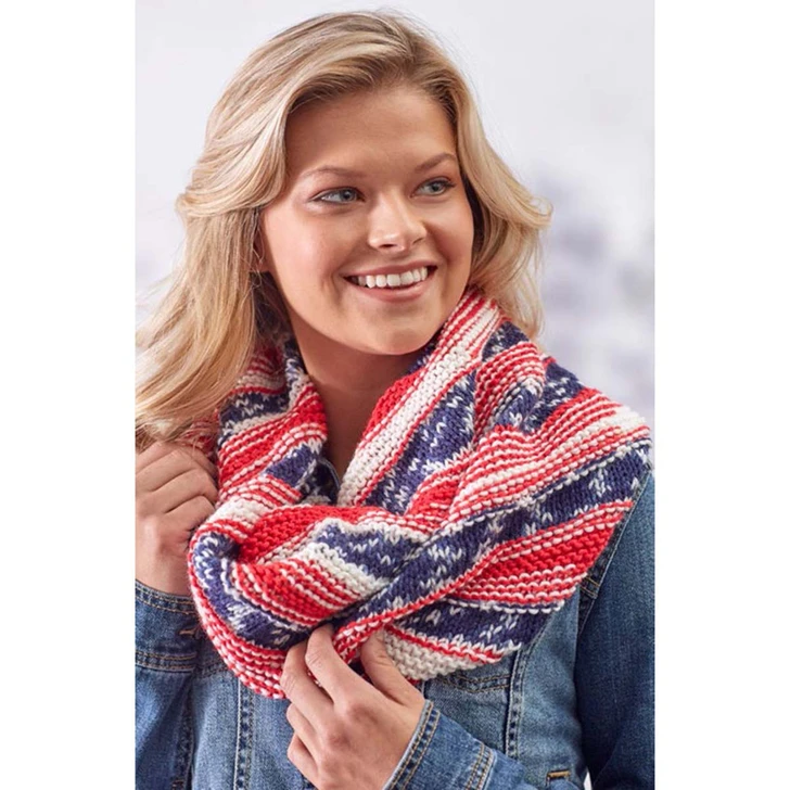 Red Heart American Pride Cowl Knit Kit