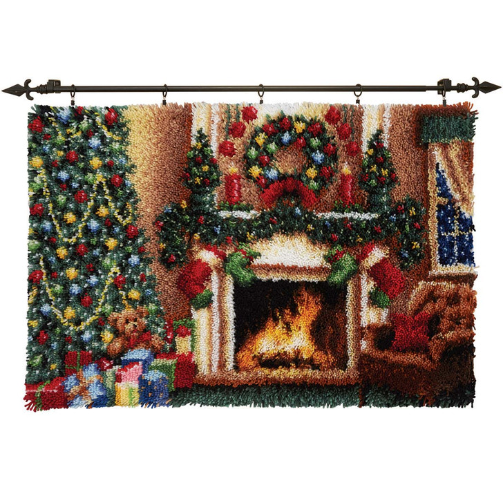 Herrschners Christmas Eve Kit & Hanger Latch Hook Kit