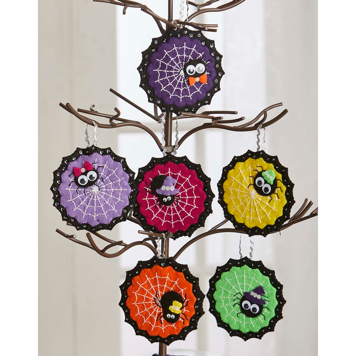 Herrschners Halloween Spinners Ornaments Felt & Sequin Kit