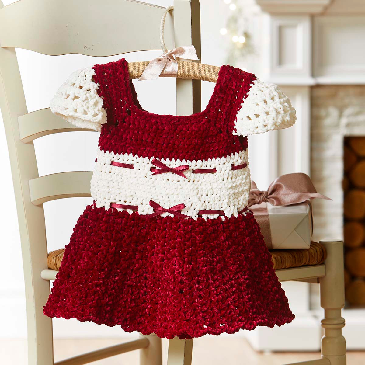 Herrschners Jingle Bell Velvet Dress Crochet Kit