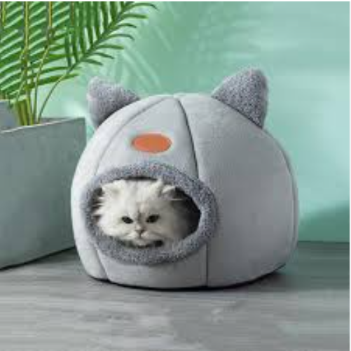Snuggle-up Cat Cubby with Fleece & Adorable Ears
Give your feline friend a cozy hideaway they’ll love with this ultra-soft hooded cat cave bed, featuring cute little “ears” for a fun decorative touch. Perfect for curling up, hiding away or drifting off to sleep in style.