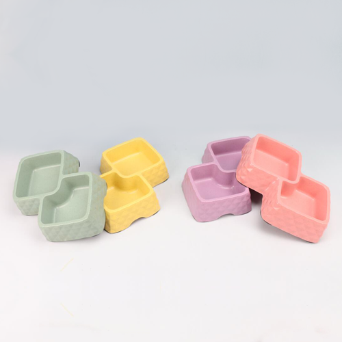 Eco-friendly bamboo fibre bowls with a sleek square texture — stylish and sustainable feeding.