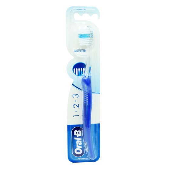 Oral B 123 Indicator Toothbrush Medium