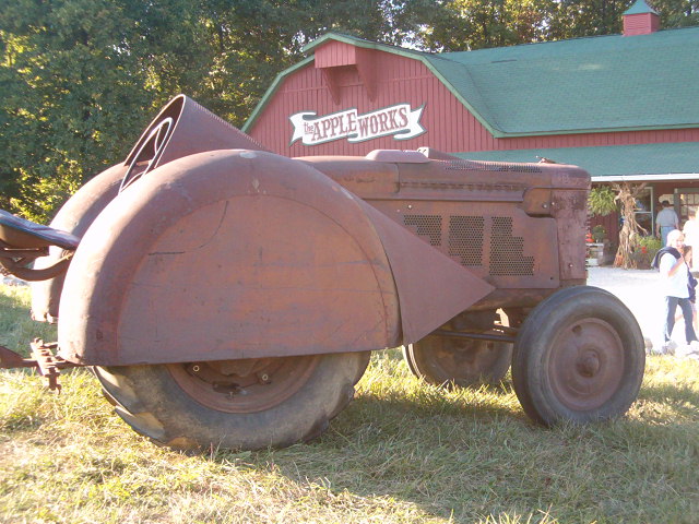 1948-o4-orchard.jpg