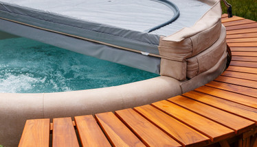 Hot Tubs: How Long Will My New Spa Cover Last?