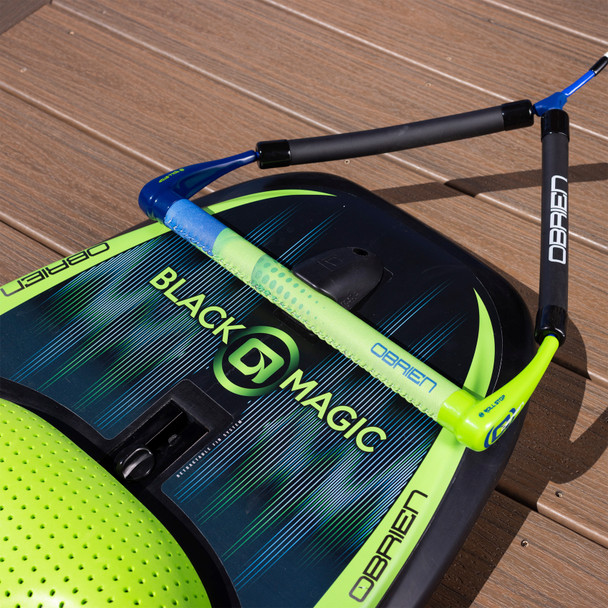 O'Brien Black Magic Kneeboard with Retractable Fins & Integrated Hook