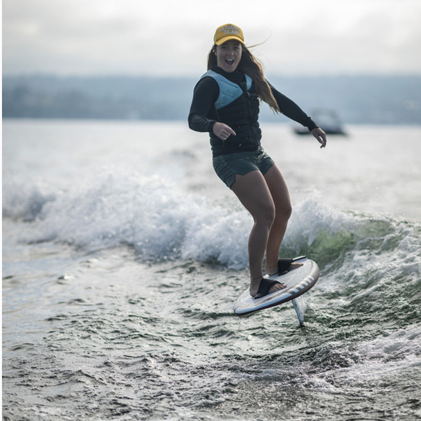 Hyperlite Majik Carpet 4'4" Wakesurfer with Straps & Raptor 1100 Hydrofoil