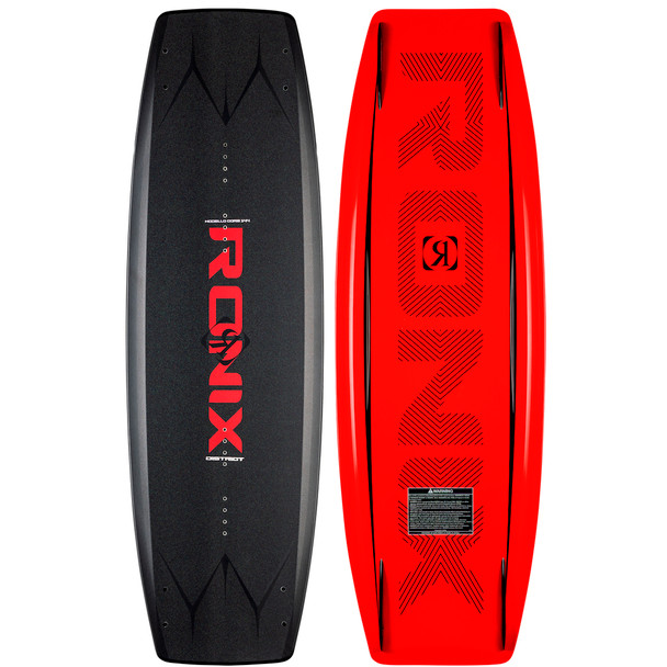 Ronix District 138 cm Wakeboard Package with District Bindings