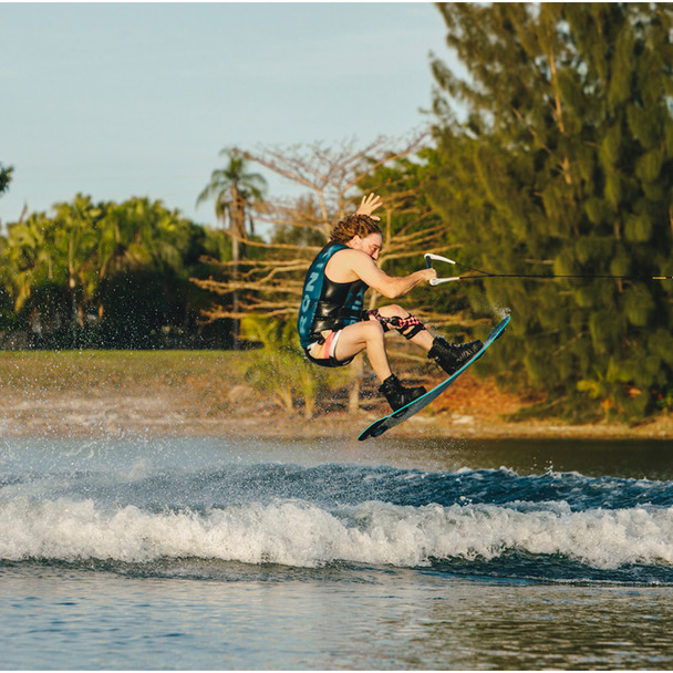 Ronix Parks Modello Core 143 cm Wakeboard with Anthem BOA Boots