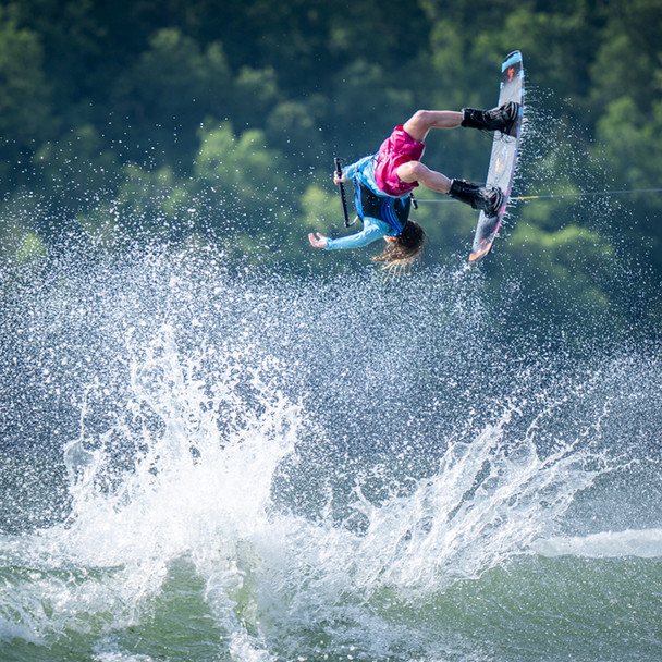 Hyperlite Murray Jr. 127 cm Wakeboard Package with Remix Boots 2026