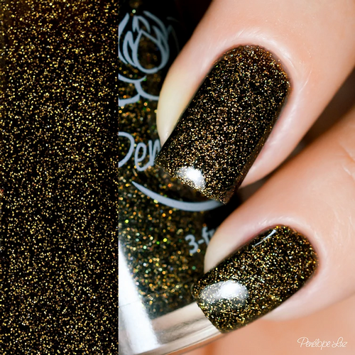 Penelope Luz nail polish Desire.  Available at www.lanternandwren.com.