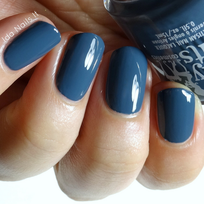 FLOATING IN DREAMS - Reviews . Makeup . Fashion . everyday beauty made  sense. NOTD: Denim Blues