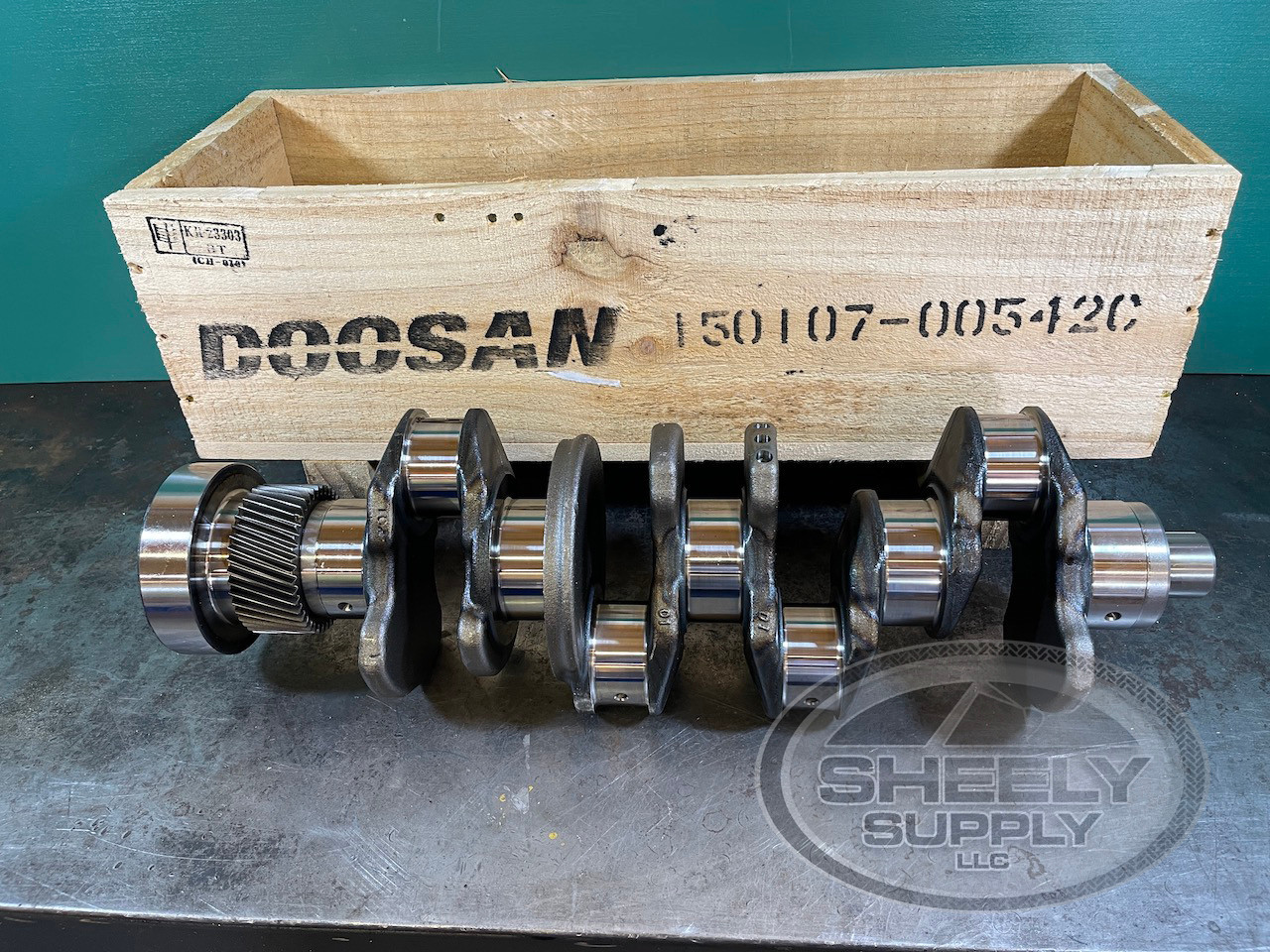 くりぼう Bobcat Doosan D34 Crankshaft Part No. 7256752