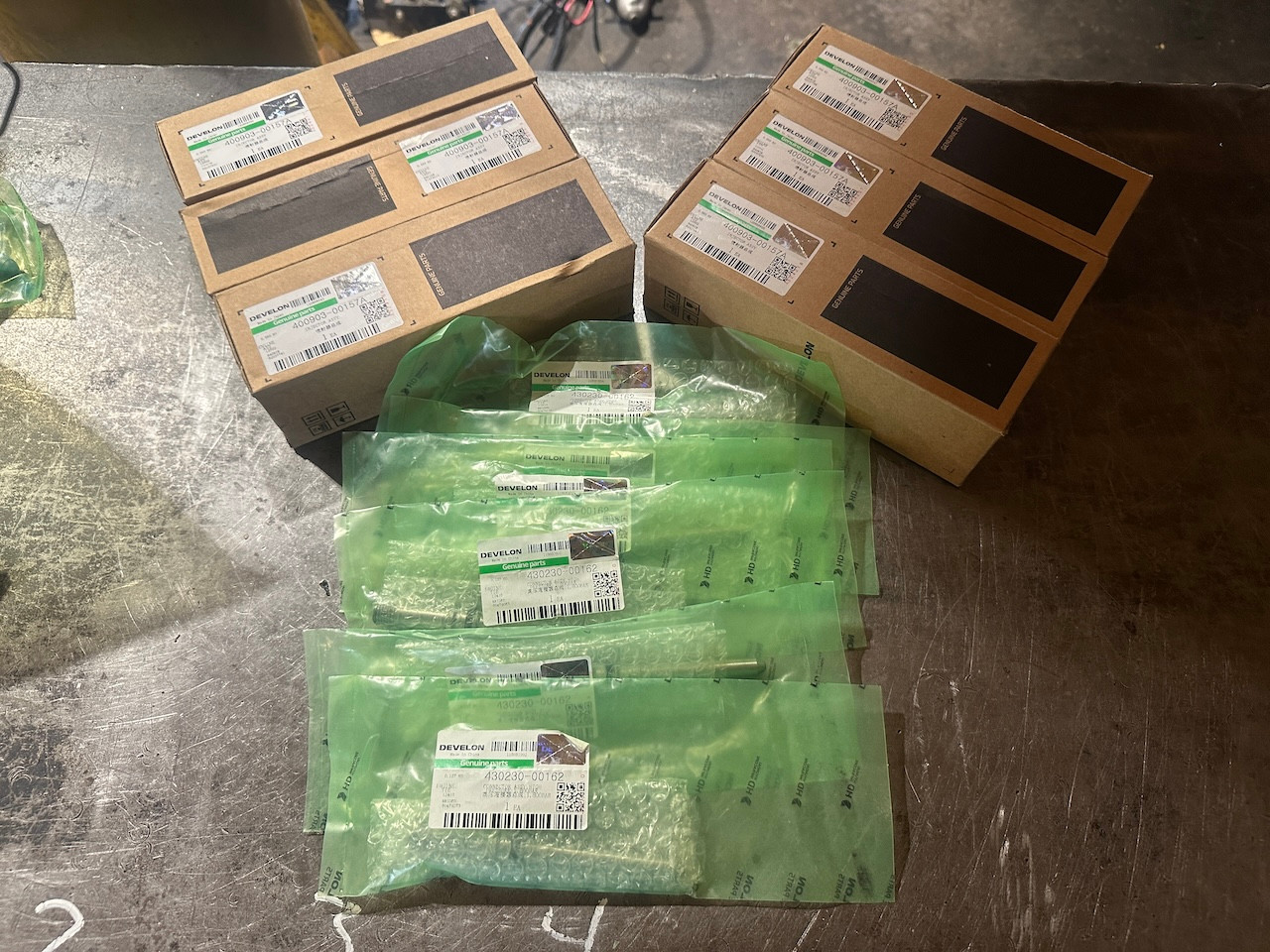 doosan-develon-fuel-injector-kit-image3