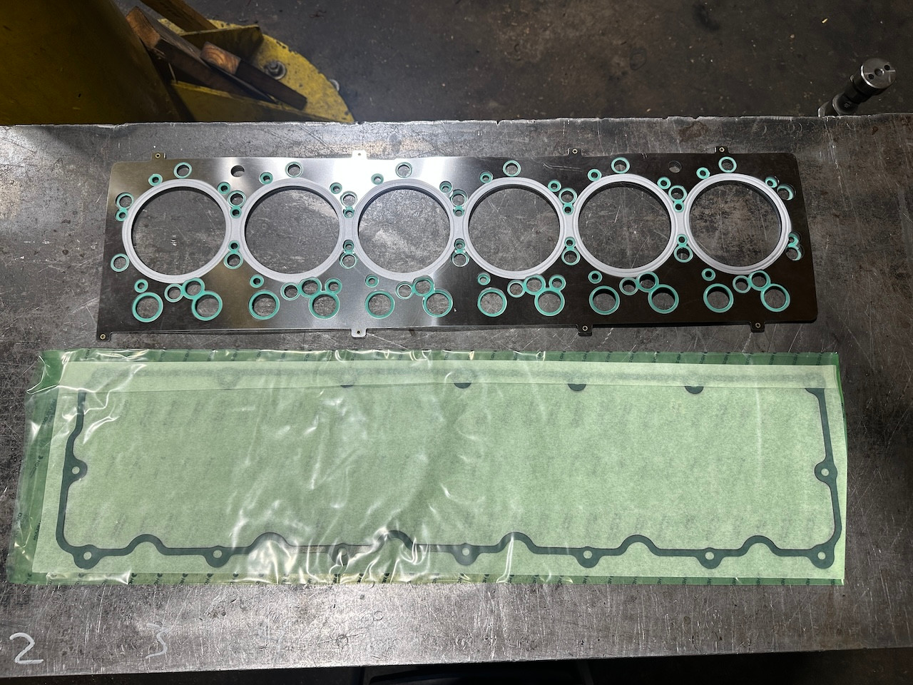 develon-doosan-dl08p-overhaul-gasket-kit-image5