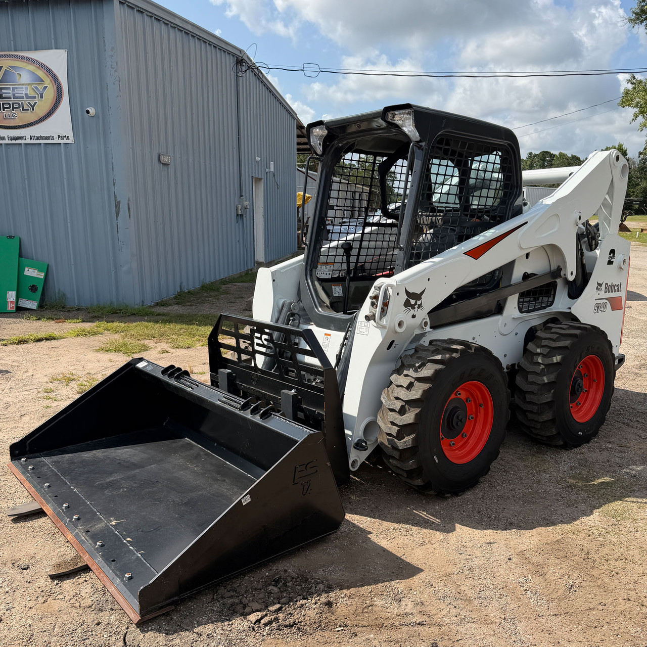2018-BOBCAT-S740-OVERALL-IMAGE-4