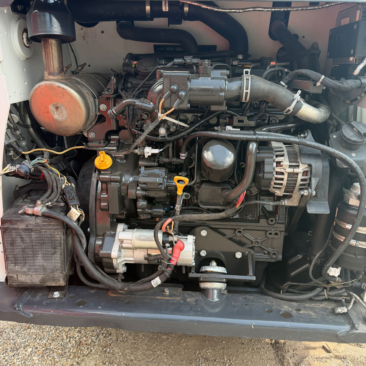 2018-BOBCAT-S740-ENGINE-IMAGE-1